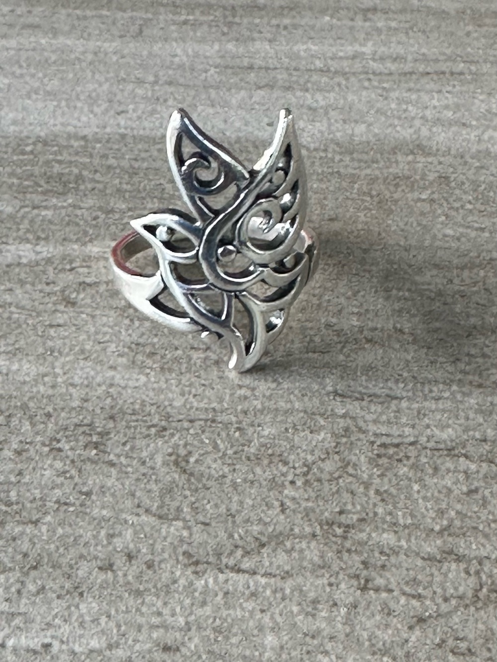 James Avery Scroll Dove Ring
